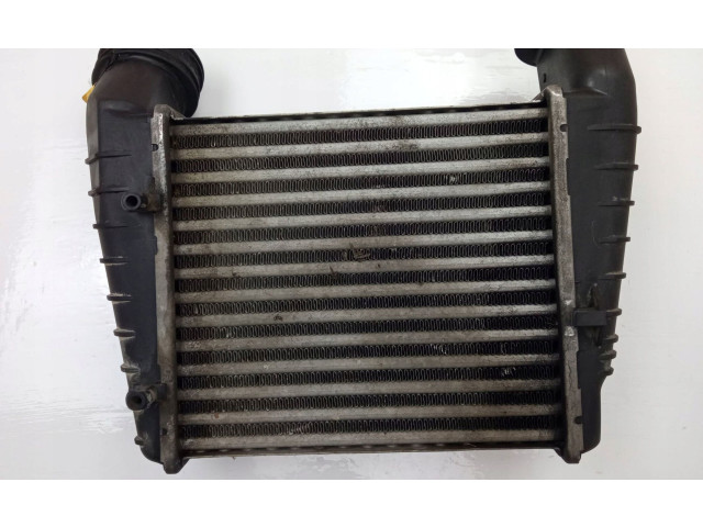 Интеркулер     Volkswagen PASSAT B5.5 