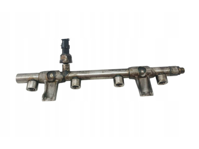 Топливная рампа 06L133317E, TFSI Audi A3 S3 8V