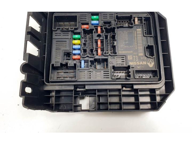 Pojistková skříňka 284B69582R Renault Captur 2019