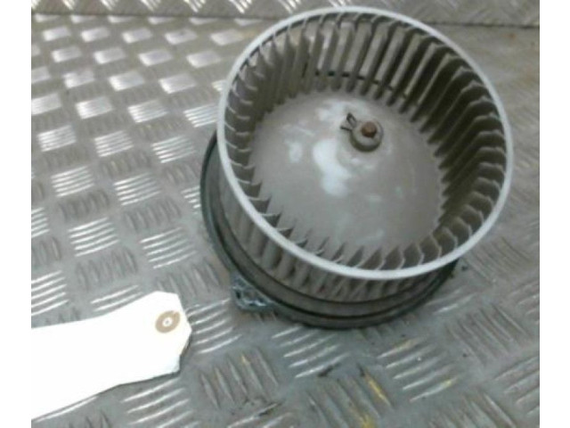 Вентилятор печки Mitsubishi Colt