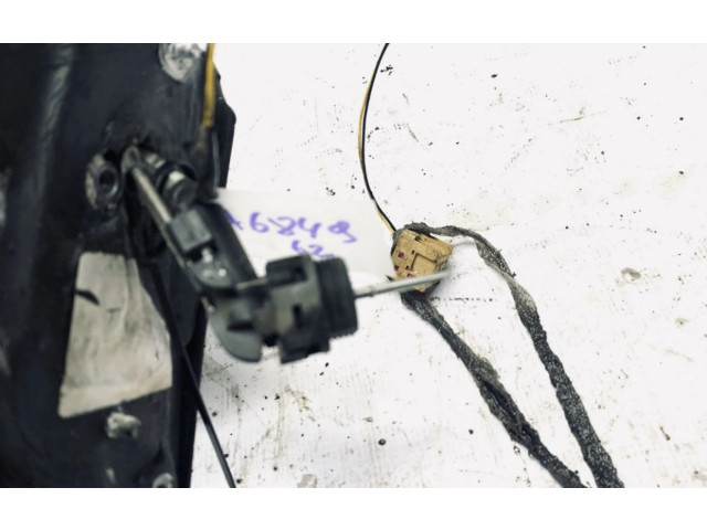 Zpětné zrcátko  Volkswagen Polo IV 9N3 2008    