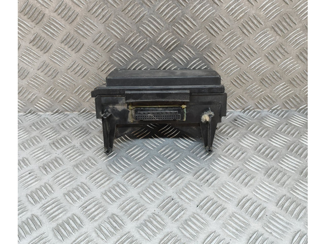 Блок предохранителей 04692085AB Jeep Grand Cherokee (WK)