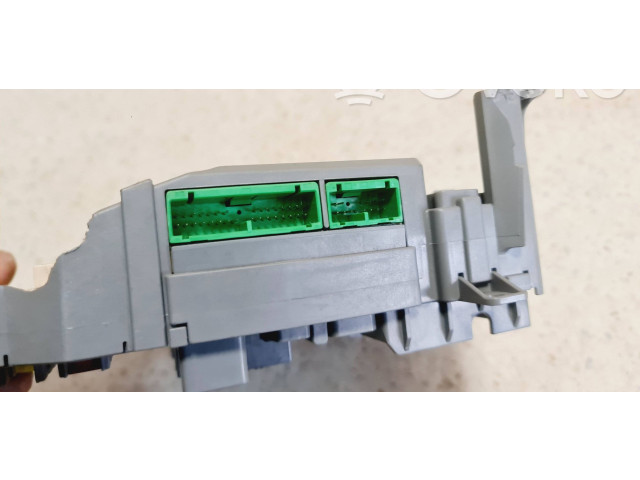 Блок предохранителей SDNA20, 042104 Honda Accord