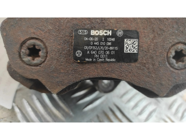 Vstřikovací čerpadlo A6400700601, 0445010096 Mercedes-Benz A W169 pro naftový motor 2.0