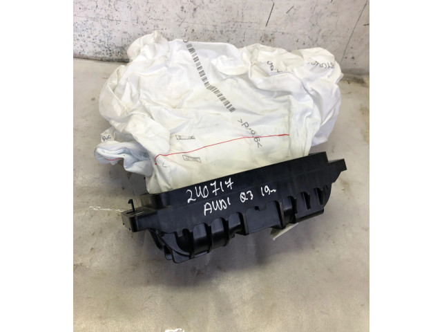 Подушка безопасности пассажира 83a880204d   Audi Q3 F3