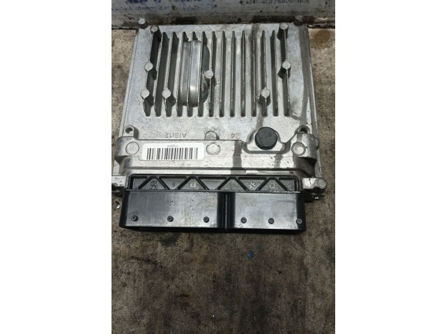 Řídící jednotka A6519009702 Mercedes-Benz GLA W156 2015