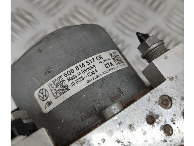 Блок АБС 5Q0614517CR   Volkswagen  Golf VII  2013 - 2019 года