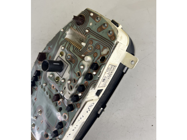 Спидометр (приборный щиток) MR114265, 0P0179001 Mitsubishi Carisma