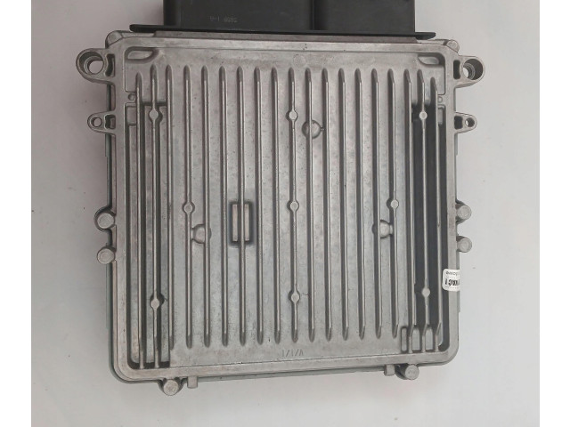 Блок управления двигателем Блок управления 237101066R Dacia Dokker