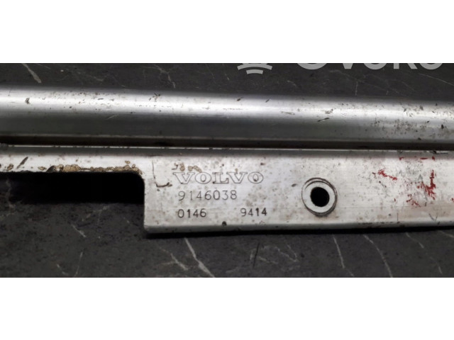 Vstřikovací lišta 9146038 Volvo 850