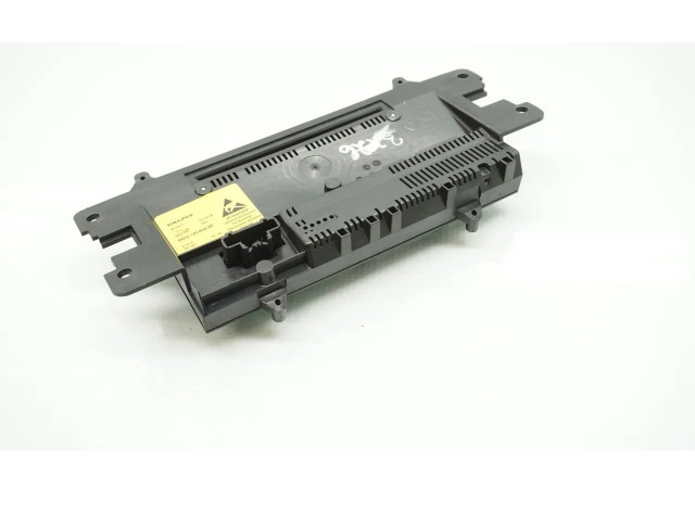 Блок управления климат-контролем 8X23-18C858-BF   Jaguar XF