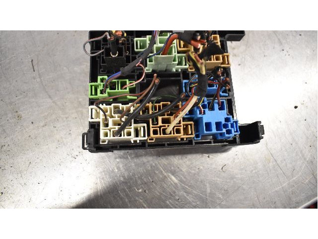 Pojistková skříňka Volkswagen Caddy 2016