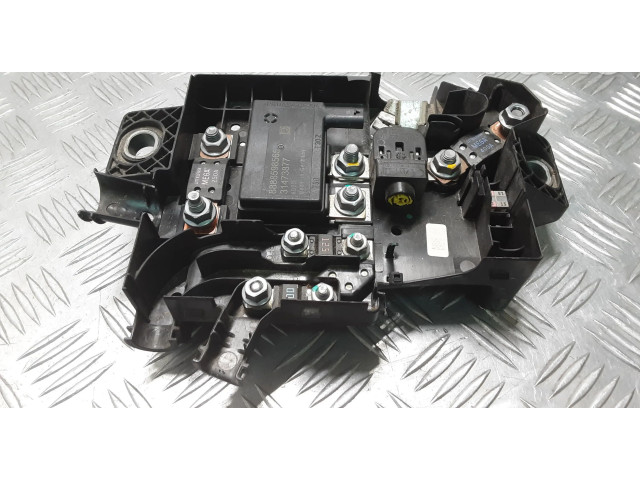 Блок предохранителей 32200334, 31473877 Volvo XC40