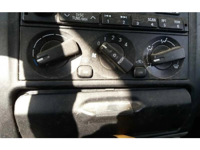 Блок управления климат-контролем Mitsubishi Space Wagon