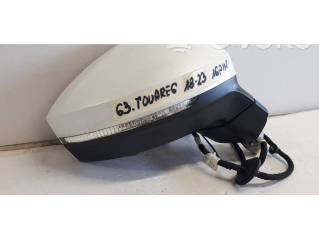 Zpětné zrcátko Volkswagen Touareg III 2018