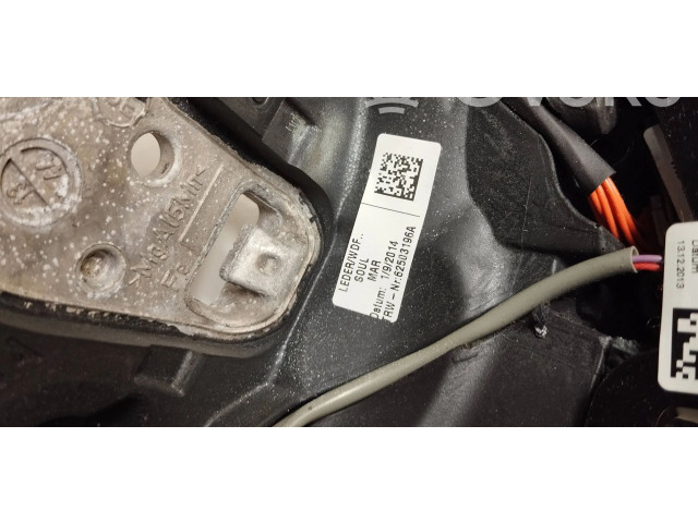 Руль Audi Q3 8U  2011 - 2016 года 8u0419091h      