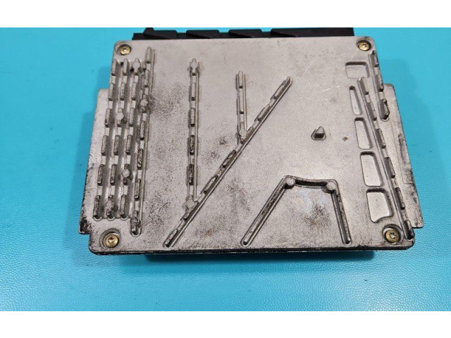 Блок управления двигателем Блок управления 0281010319, IMPRK1373289 Volvo V70