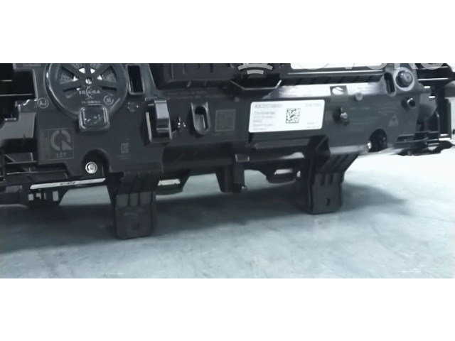 Přístrojová deska Volkswagen T-Roc 2021 17A920320A