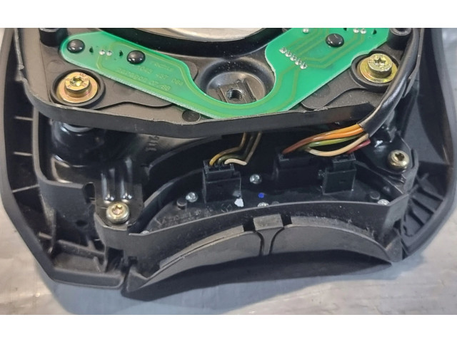 Подушка безопасности водителя    Mercedes-Benz S W220