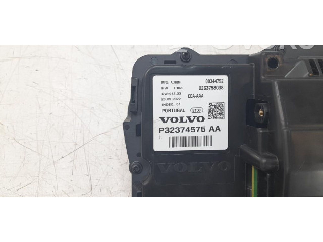 Панель приборов P32374575AA Volvo XC60