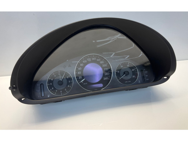 Přístrojová deska Mercedes-Benz CLK A209 C209 2006 A2095404211, 110080140020