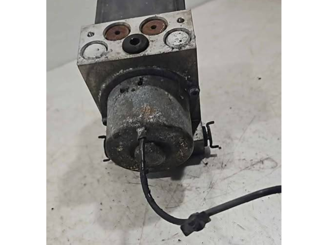 Jednotka ABS 47600AR005, 3820E00027 Nissan X-Trail T30 2001