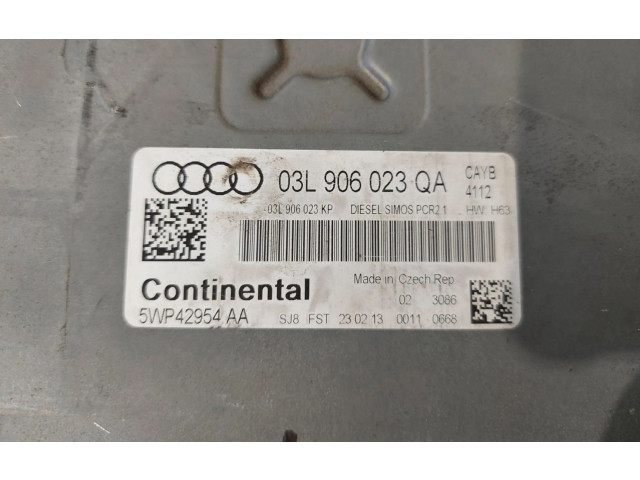 Блок управления двигателем Блок управления 03L906023QA   Audi A1