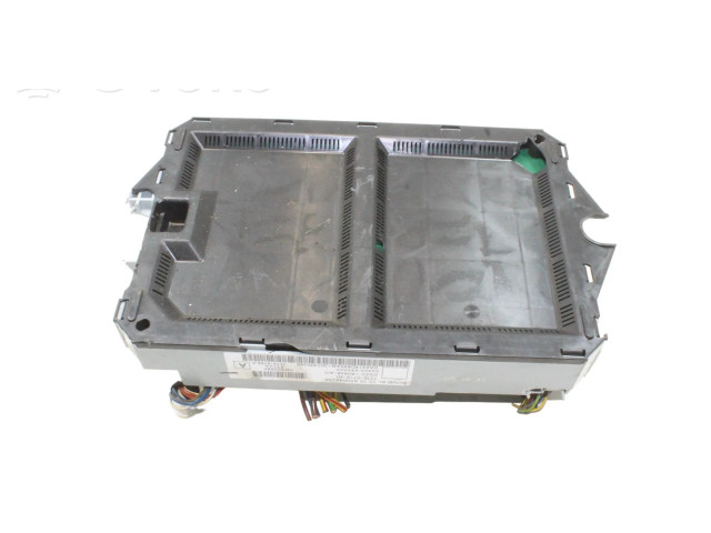 Блок предохранителей DX2314D628AG Jaguar XF X250