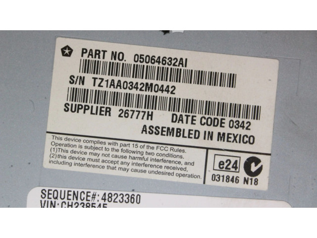 Дисплей 05064632AI Chrysler 300C