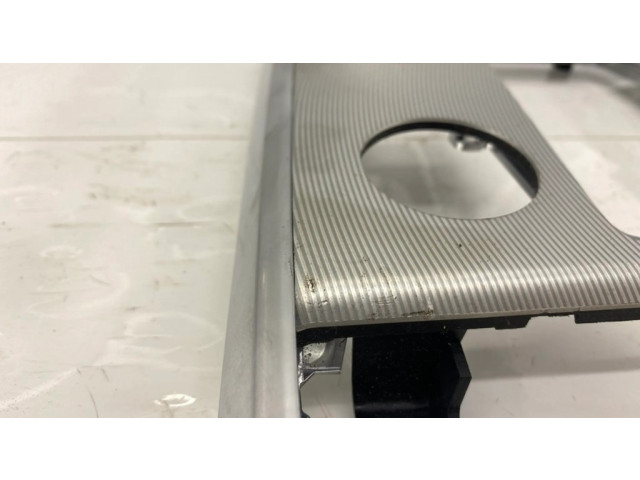 Отделка контроля климата / контроля печки