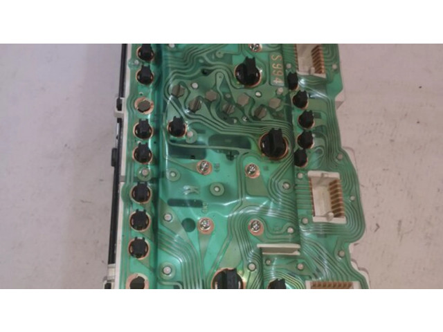 Панель приборов MR444016 Mitsubishi Galant