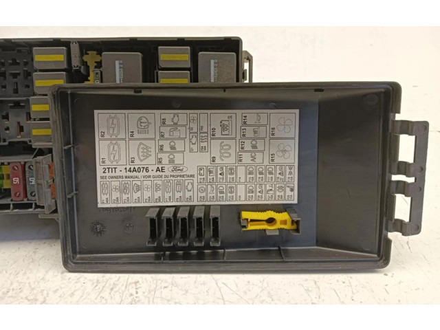 Блок предохранителей 518755202 Ford Transit - Tourneo Connect