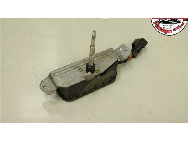 Моторчик стеклоочистителя 8620954 Volvo S80