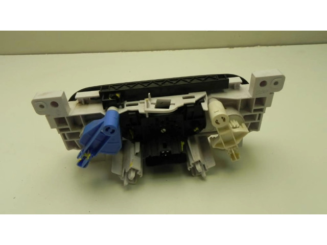 Блок управления климат-контролем N106277P   Dacia Sandero