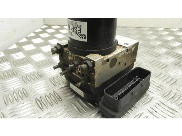 Блок управления АБС 589102G600 KIA Magentis