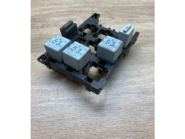   Pojistková skříňka 1T1937503A   Volkswagen Tiguan 2007