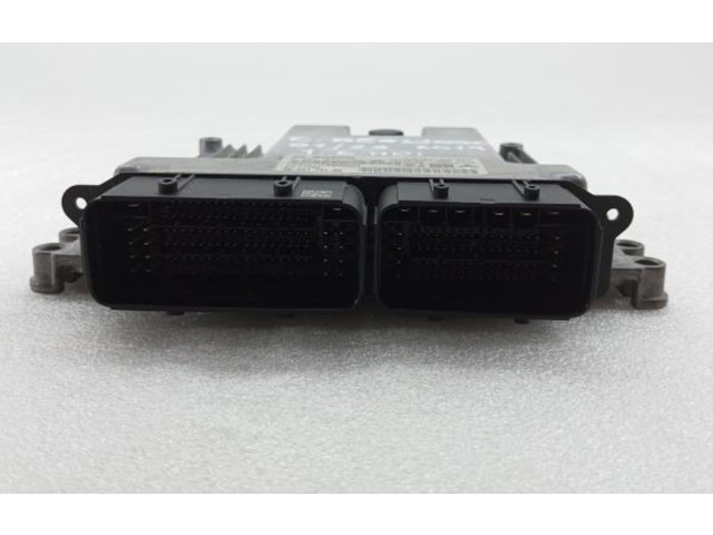 Řídící jednotka 9825318180, 0281034189 Citroen Berlingo 2019