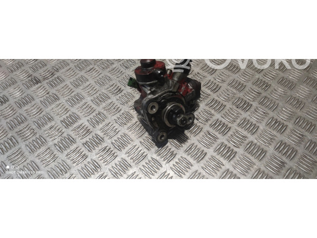 Топливный насос 31272896   Volvo V70  