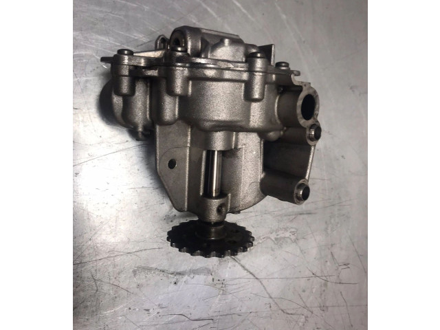 Масляный насос   150153243R  Renault Trafic III (X82) 