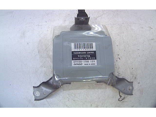 Блок управления коробкой передач 8953547020   Toyota Prius (NHW20)