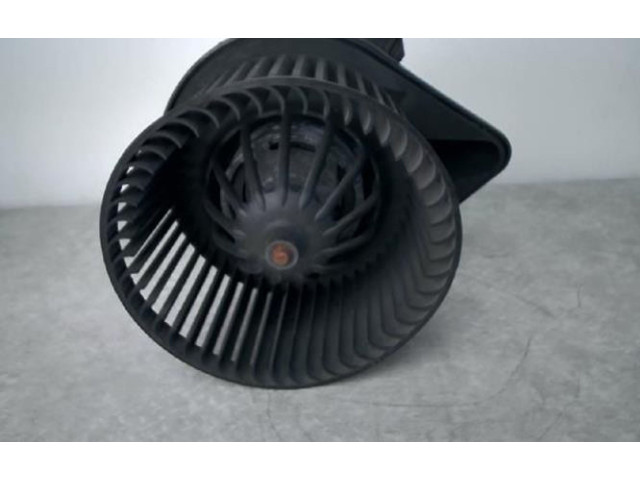 Вентилятор печки    7701050310, 7701050310   Renault Trafic II (X83)