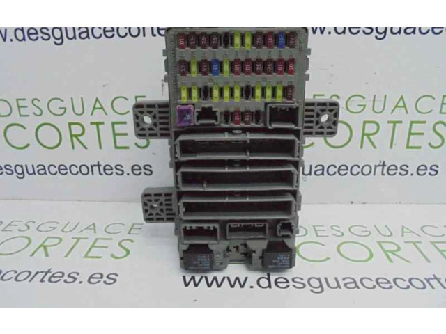 Pojistková skříňka 38200SMGG24 Honda Civic 2008