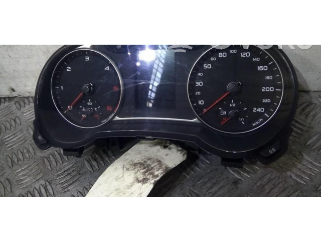 Панель приборов 8X0920930A   Audi A1       