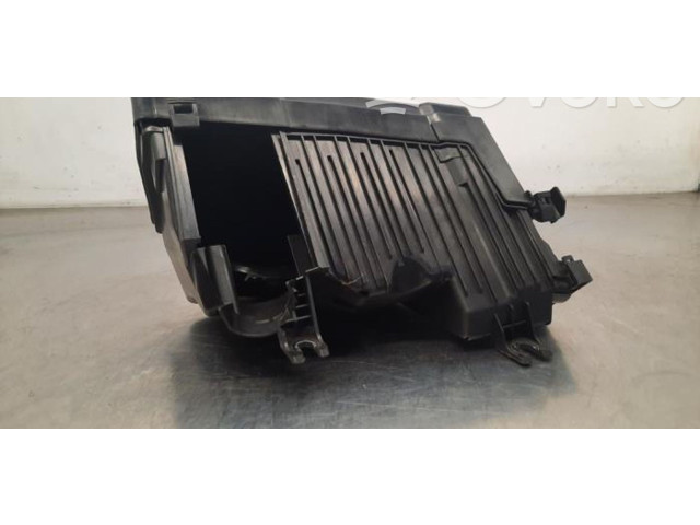 Pojistková skříňka Renault Austral 2023