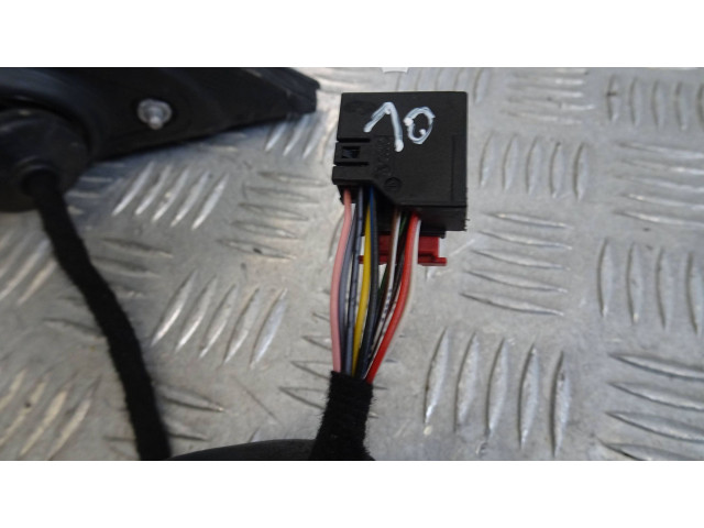 Зеркало электрическое        Skoda Kamiq  2019 -  года   