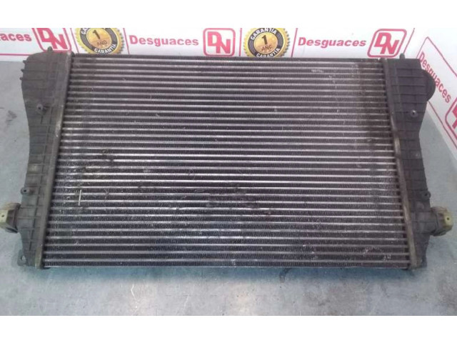 Интеркулер  1J0145803H   Volkswagen Golf IV 