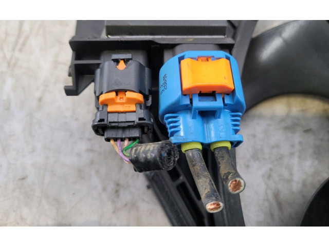 Вентилятор радиатора     9827752980, W0-9347T    Peugeot 2008 II 