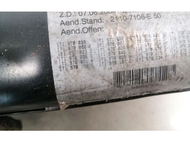 Блок предохранителей  1T1970039, 1T1970000E   Volkswagen Touran I    