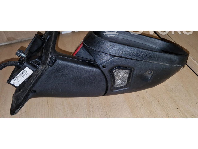 Зеркало электрическое Volvo V70 2005 - 2008 года