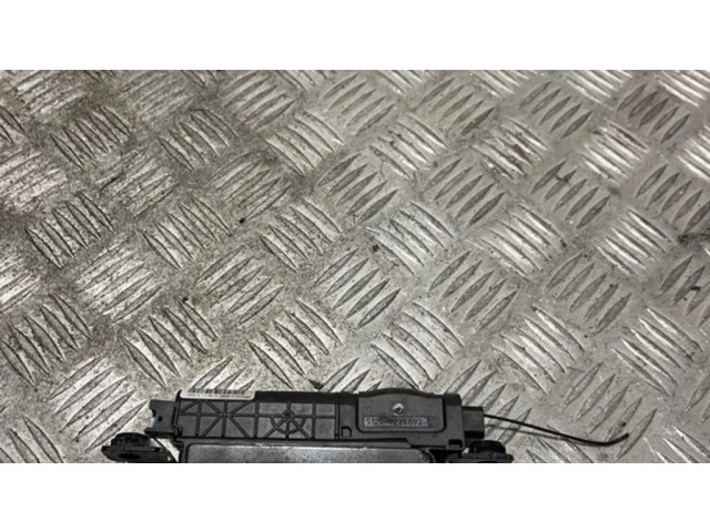 Zámek zadních dveří 7224692 BMW 5 F10 F11 2012